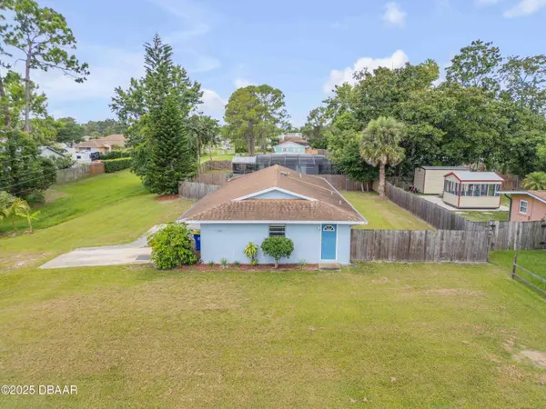 3132 PINE TREE DR, Edgewater, FL 32141