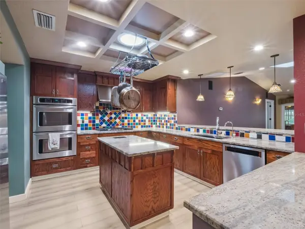 100 TEMPLE GROVE DR, Winter Garden, FL 34787