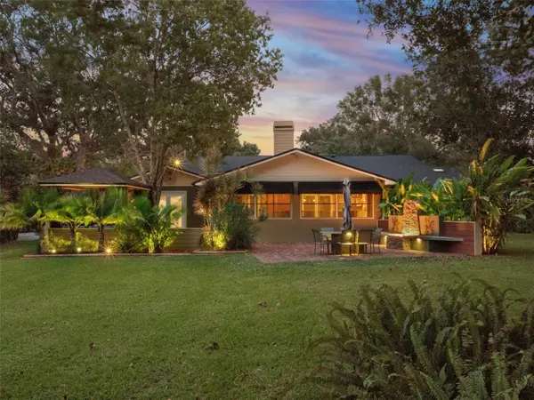 100 TEMPLE GROVE DR, Winter Garden, FL 34787