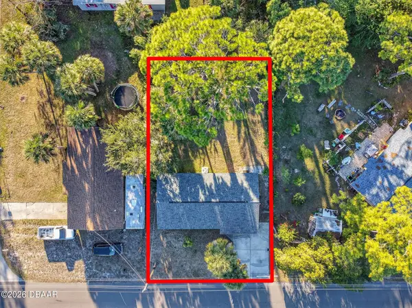 1806 James ST, South Daytona, FL 32119