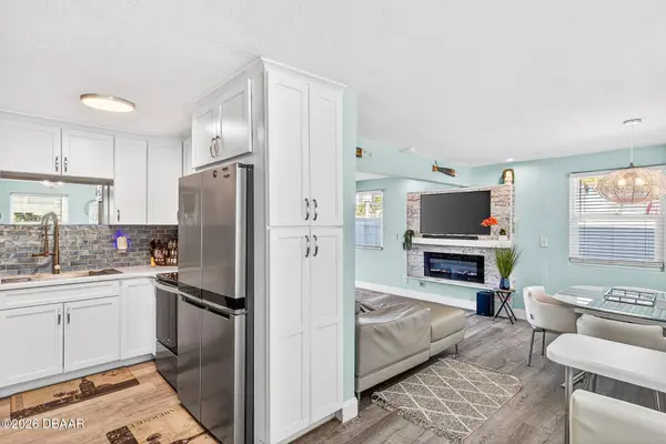 7 River DR, Ormond Beach, FL 32176