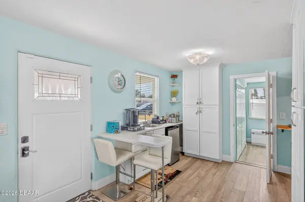 7 River DR, Ormond Beach, FL 32176