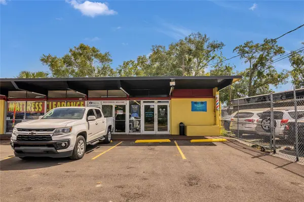 123 W MAIN ST, Apopka, FL 32703