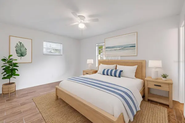 3132 PINE TREE DR, Edgewater, FL 32141