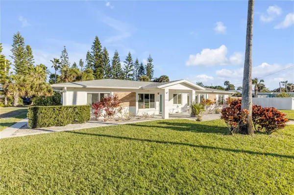 905 N PENINSULA AVE, New Smyrna Beach, FL 32169