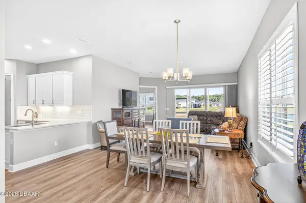 10 Newhaven LN, Ormond Beach, FL 32174