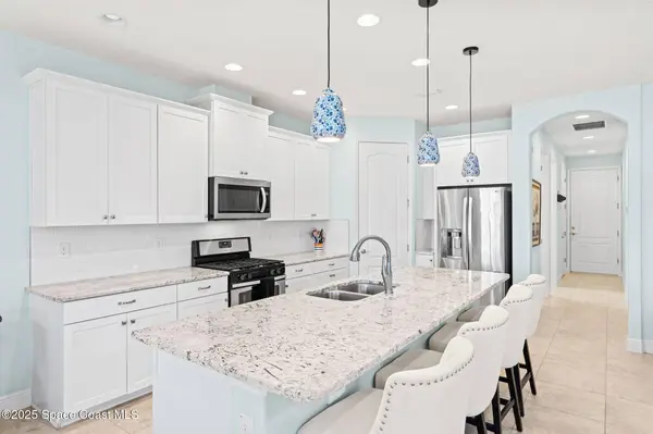 2646 Spur DR, Melbourne, FL 32940