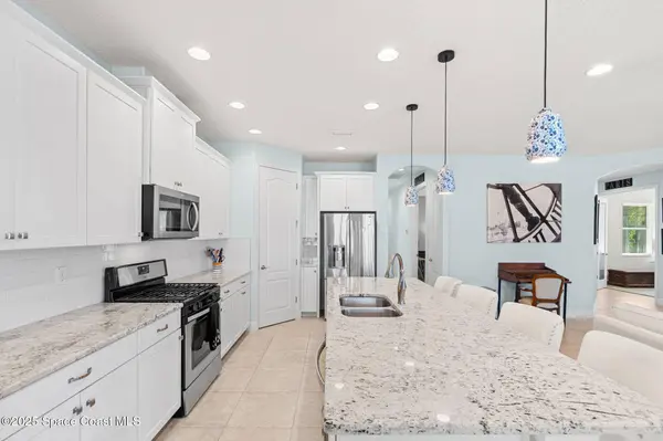 2646 Spur DR, Melbourne, FL 32940