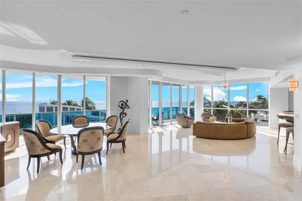 1600 S Ocean Blvd #301, Lauderdale By The Sea, FL 33062