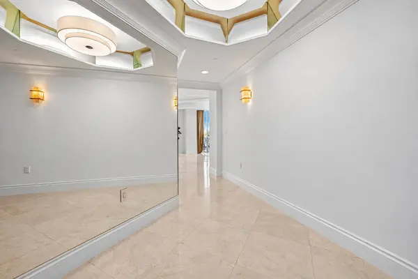 1600 S Ocean BLVD #301, Pompano Beach, FL 33062