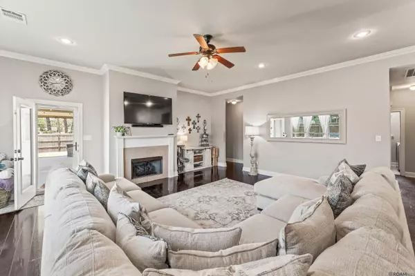 42178 Bald Eagle Ave, Prairieville, LA 70769