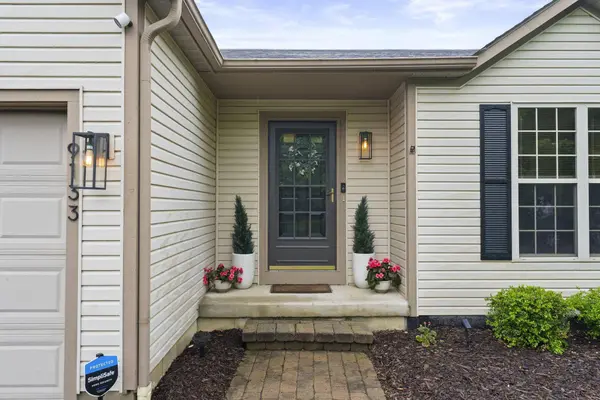 9133 Longstone Drive, Lewis Center, OH 43035