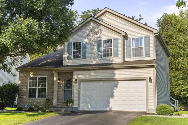 3002 Highwall Way, Columbus, OH 43221