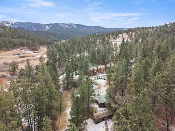 53 Woodland Park LOOP, Clancy, MT 59634