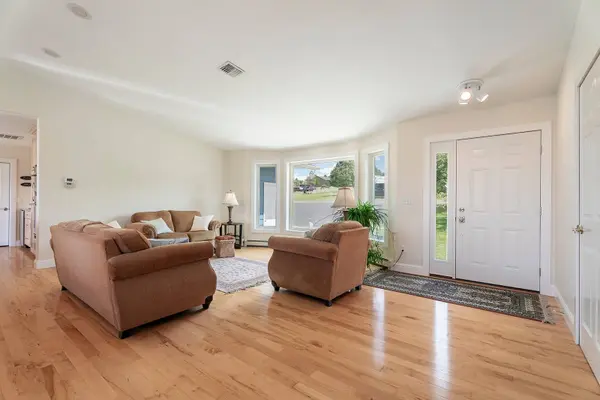2 Grassy Mountain RD, Clancy, MT 59634