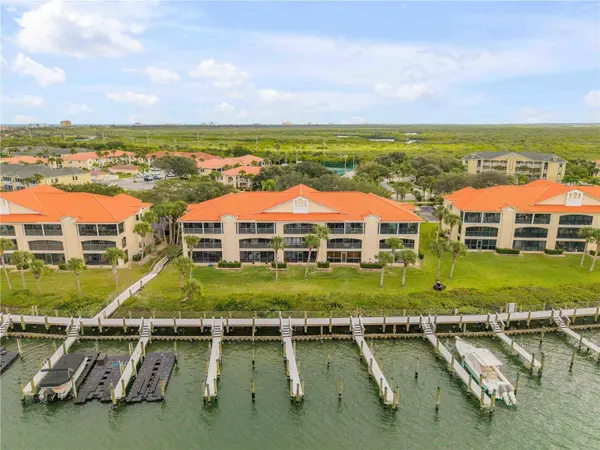 460 BOUCHELLE DR #304, New Smyrna Beach, FL 32169