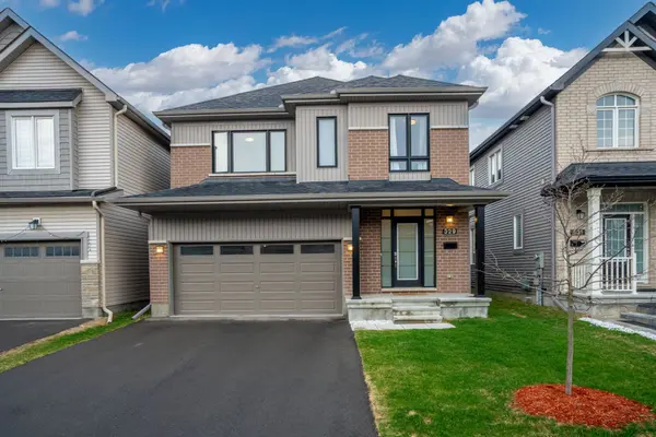 329 Finial Way