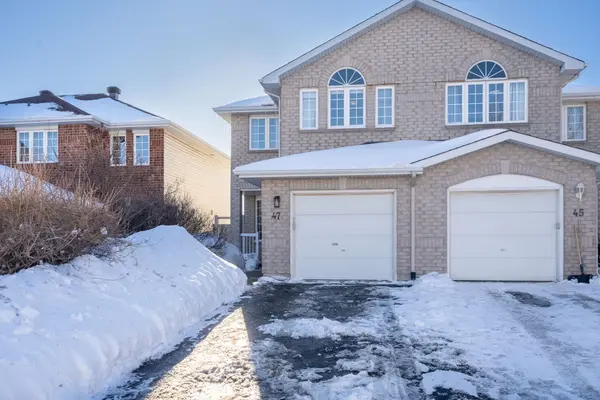 47 Splinter Crescent