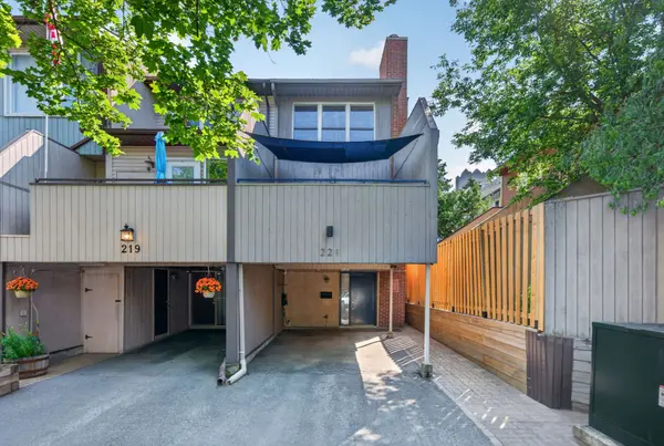 221 Booth Street