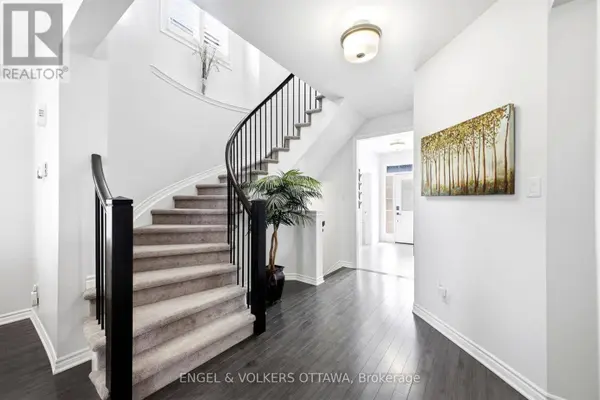 252 RUE DES SOLDATS RIENDEAU STREET, Ottawa, ON K2J5Z4