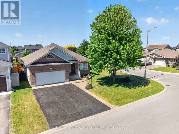 11 FRIEDAY STREET, Arnprior, ON K7S0A5