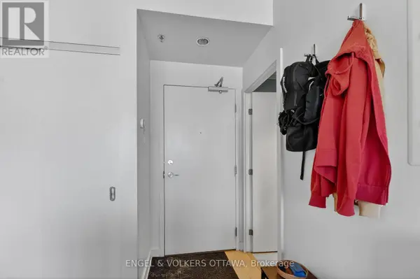 340 McLeod ST #935, Ottawa, ON K2P1A4