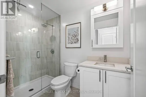 805 Carling AVE #1503, Ottawa, ON K1S5W9