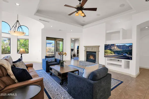 11729 N 134TH Street, Scottsdale, AZ 85259