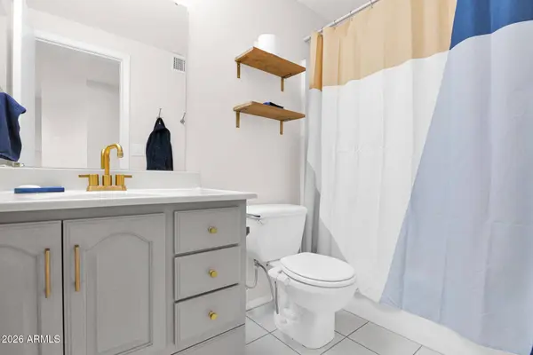 1612 W OCOTILLO Road, Phoenix, AZ 85015