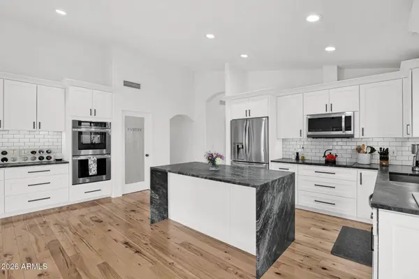 6369 W MATILDA Lane, Glendale, AZ 85308