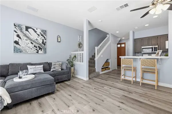 26503 Morro Bay DR, Valencia, CA 91354