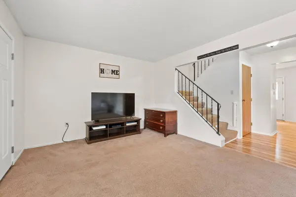 2916 Essington Drive, Dublin, OH 43017