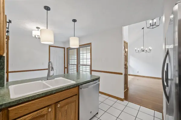 1280 Gemstone Square, Westerville, OH 43081