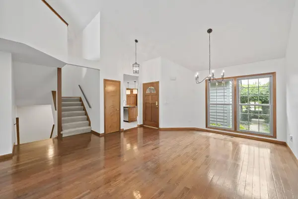 1280 Gemstone Square, Westerville, OH 43081