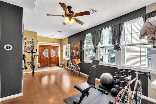 3517 LOUISIANA AVENUE Pkwy, New Orleans, LA 70125