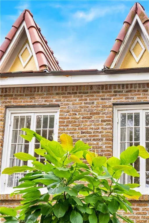 3517 LOUISIANA AVENUE Pkwy, New Orleans, LA 70125