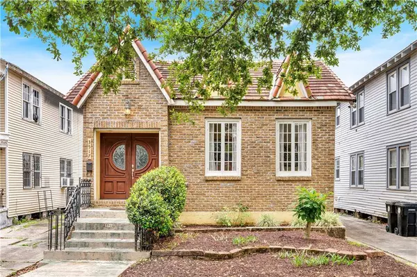 3517 LOUISIANA AVENUE Pkwy, New Orleans, LA 70125