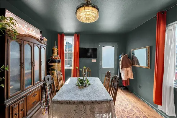 1461 N ROBERTSON ST, New Orleans, LA 70116