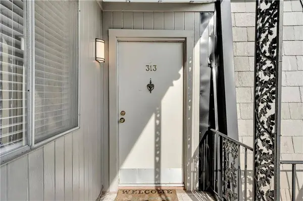 3201 ST CHARLES AVE #313, New Orleans, LA 70115