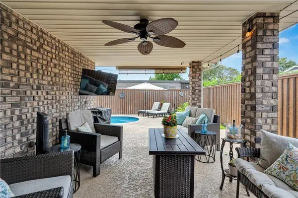 1404 FOCIS ST, Metairie, LA 70005