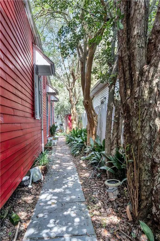 928 CONGRESS ST, New Orleans, LA 70117