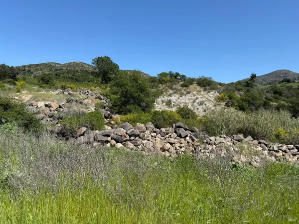 2186 Monticello RD, Napa, CA 94558