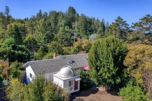 221 Railroad AVE, Woodacre, CA 94973