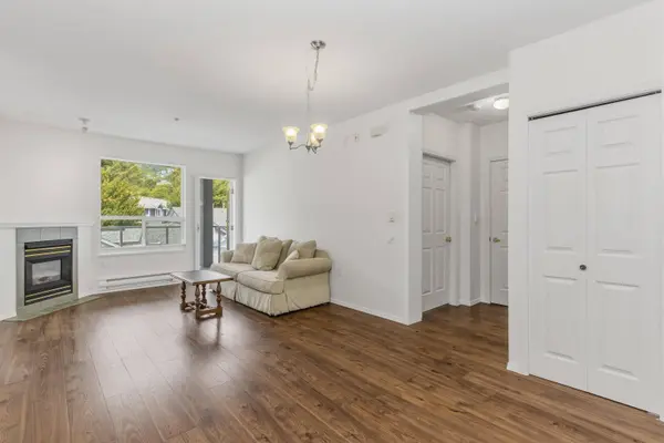 1203 Pemberton AVE #207, Squamish, BC V8B 0J7