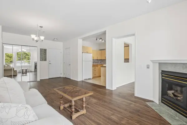 1203 Pemberton AVE #207, Squamish, BC V8B 0J7