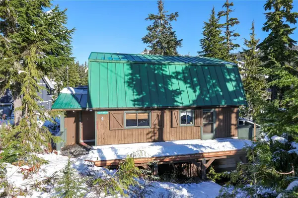 706 Glacier View Close, Courtenay, BC V9T 1L0