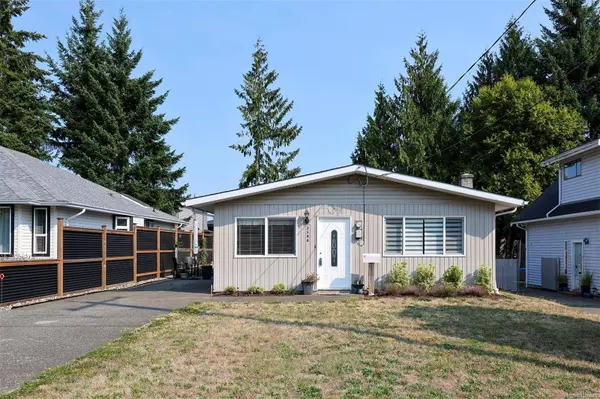 2598 Willard Ave
