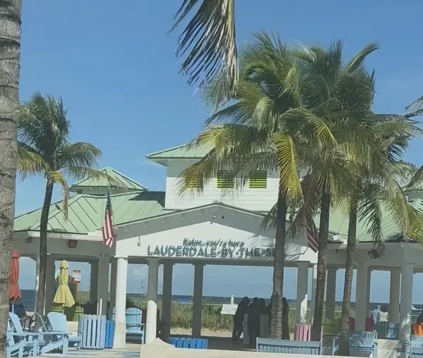 LOCATION, LOCATION, LOCATION : WHY LAUDERDALE BY THE SEA BEATS POMPANO BEACH