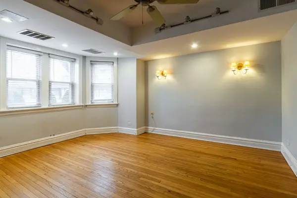 7346 Lake ST #GW, River Forest, IL 60305