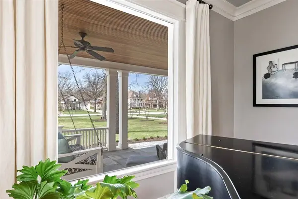 915 Keystone AVE, River Forest, IL 60305